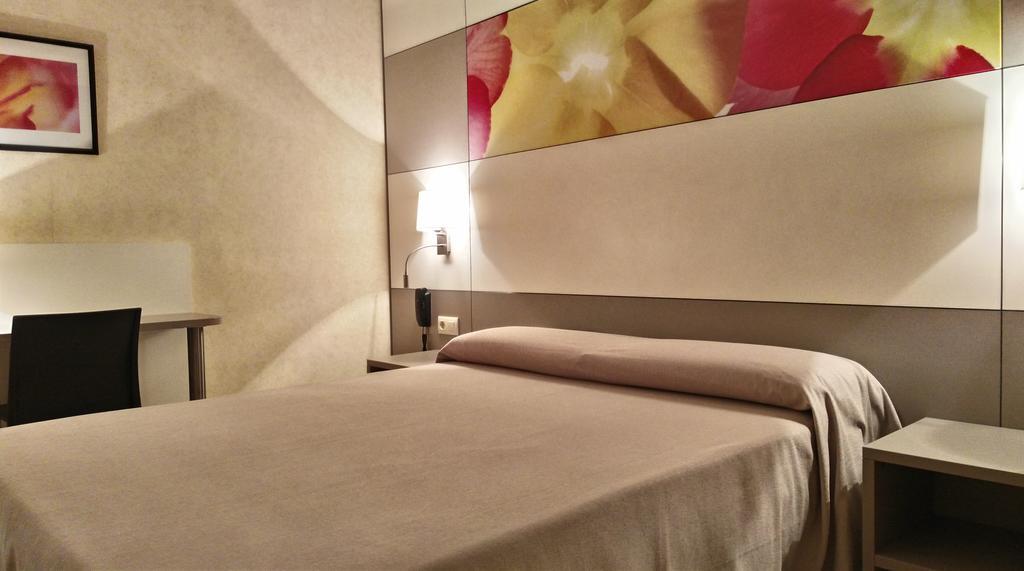 Hotel Sabiote Pineda de Mar Ngoại thất bức ảnh