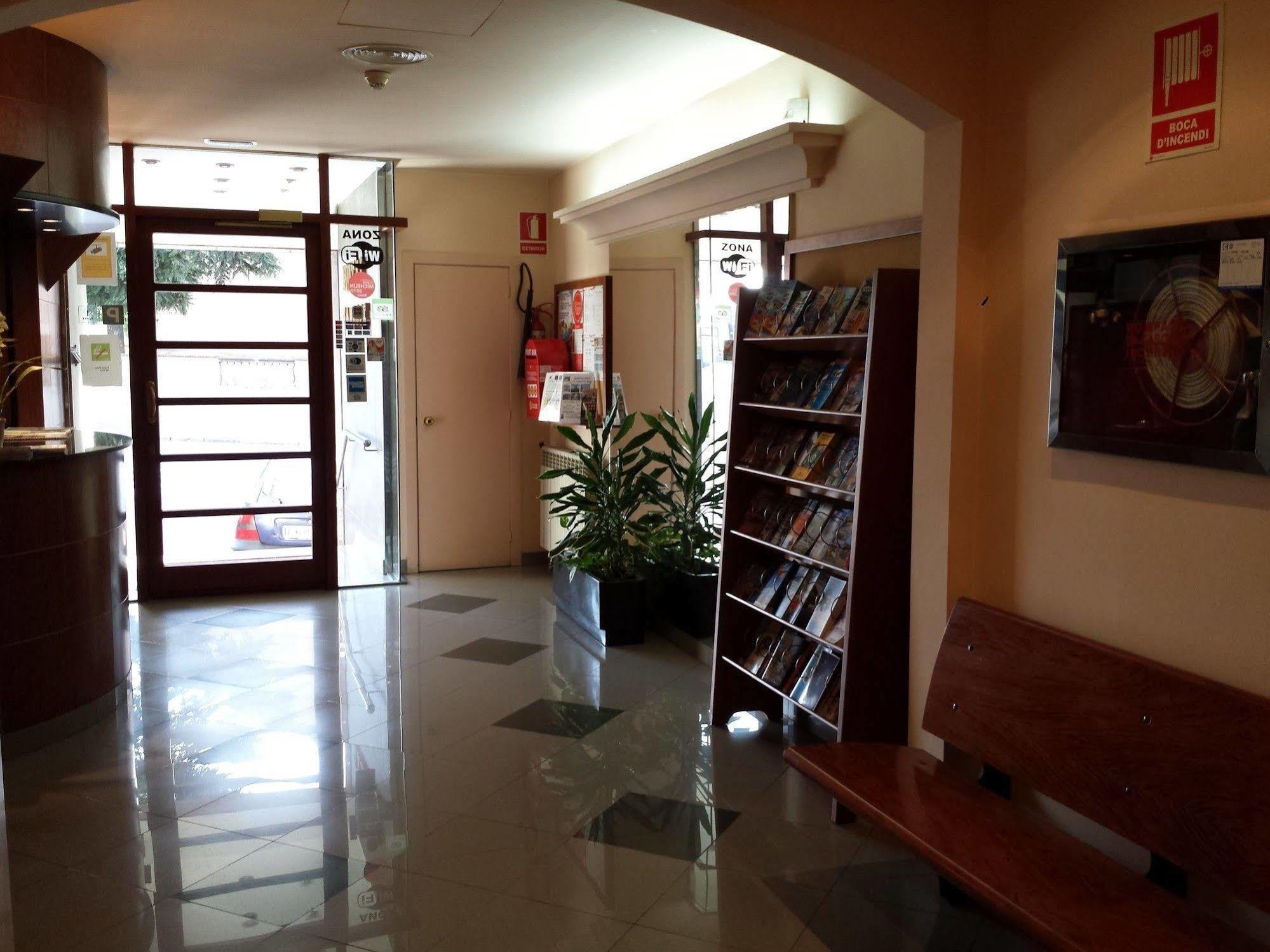 Hotel Sabiote Pineda de Mar Ngoại thất bức ảnh